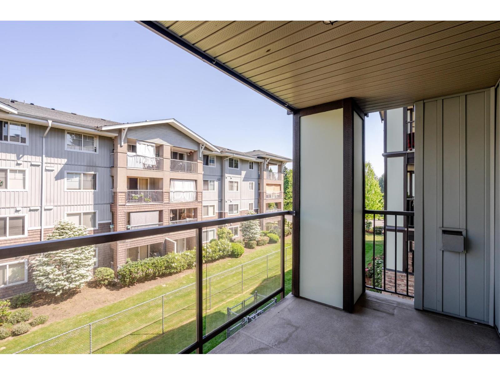 305 2038 Sandalwood Crescent, Abbotsford, British Columbia  V2S 3H6 - Photo 33 - R3120411