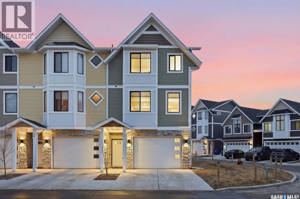 47 900 St Andrews LANE, Warman, Saskatchewan
