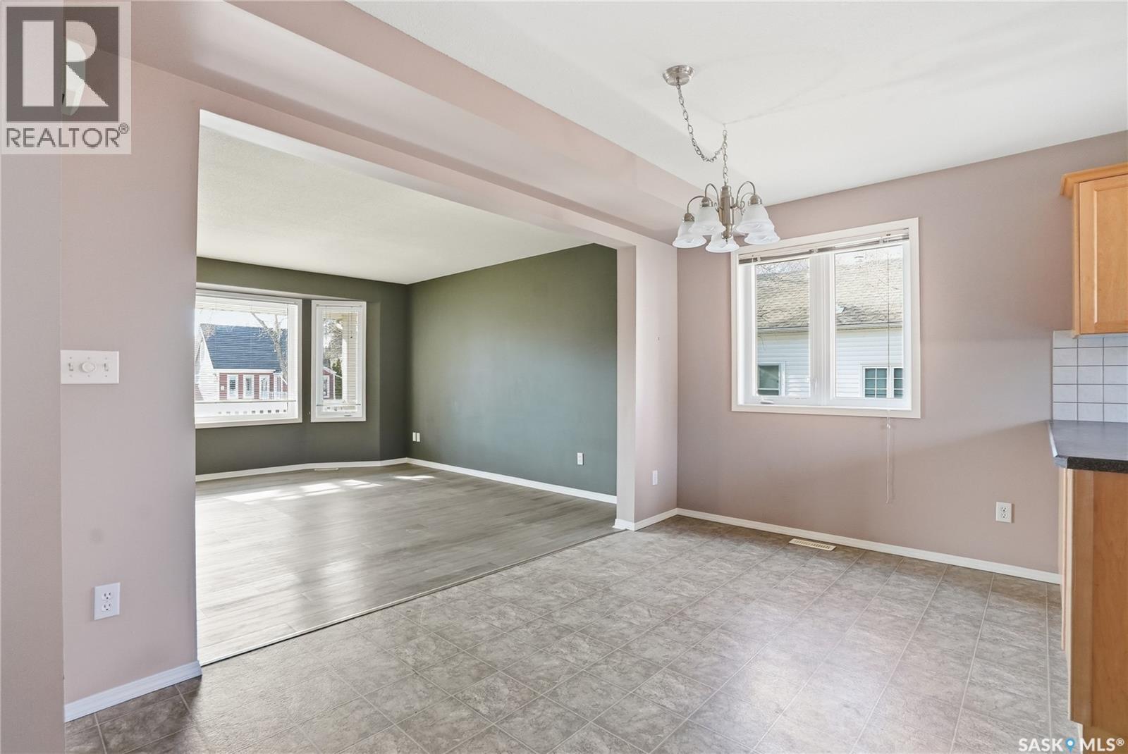 1426b C Avenue N, Saskatoon, Saskatchewan  S7K 1L1 - Photo 10 - SK035435
