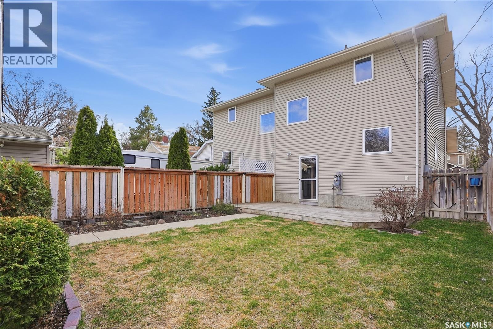 1426b C Avenue N, Saskatoon, Saskatchewan  S7K 1L1 - Photo 39 - SK035435