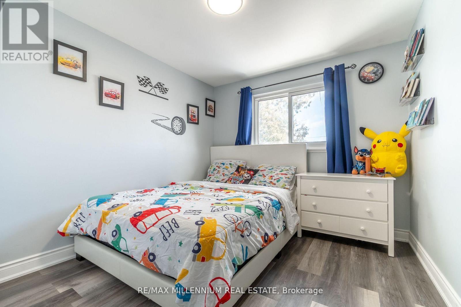 52 Village Court, Brampton (Brampton East), Ontario  L6W 1A6 - Photo 24 - W13105952