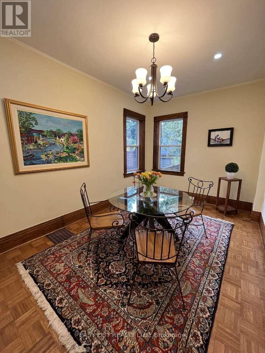 13 Evelyn Crescent, Toronto, Ontario  M6P 3C8 - Photo 12 - W13105988