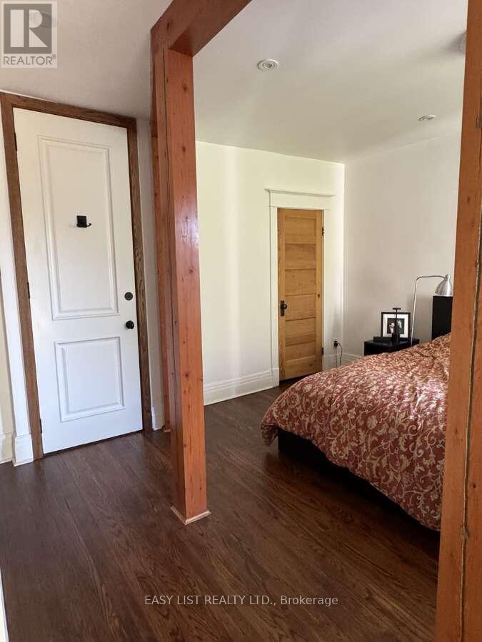 13 Evelyn Crescent, Toronto, Ontario  M6P 3C8 - Photo 21 - W13105988
