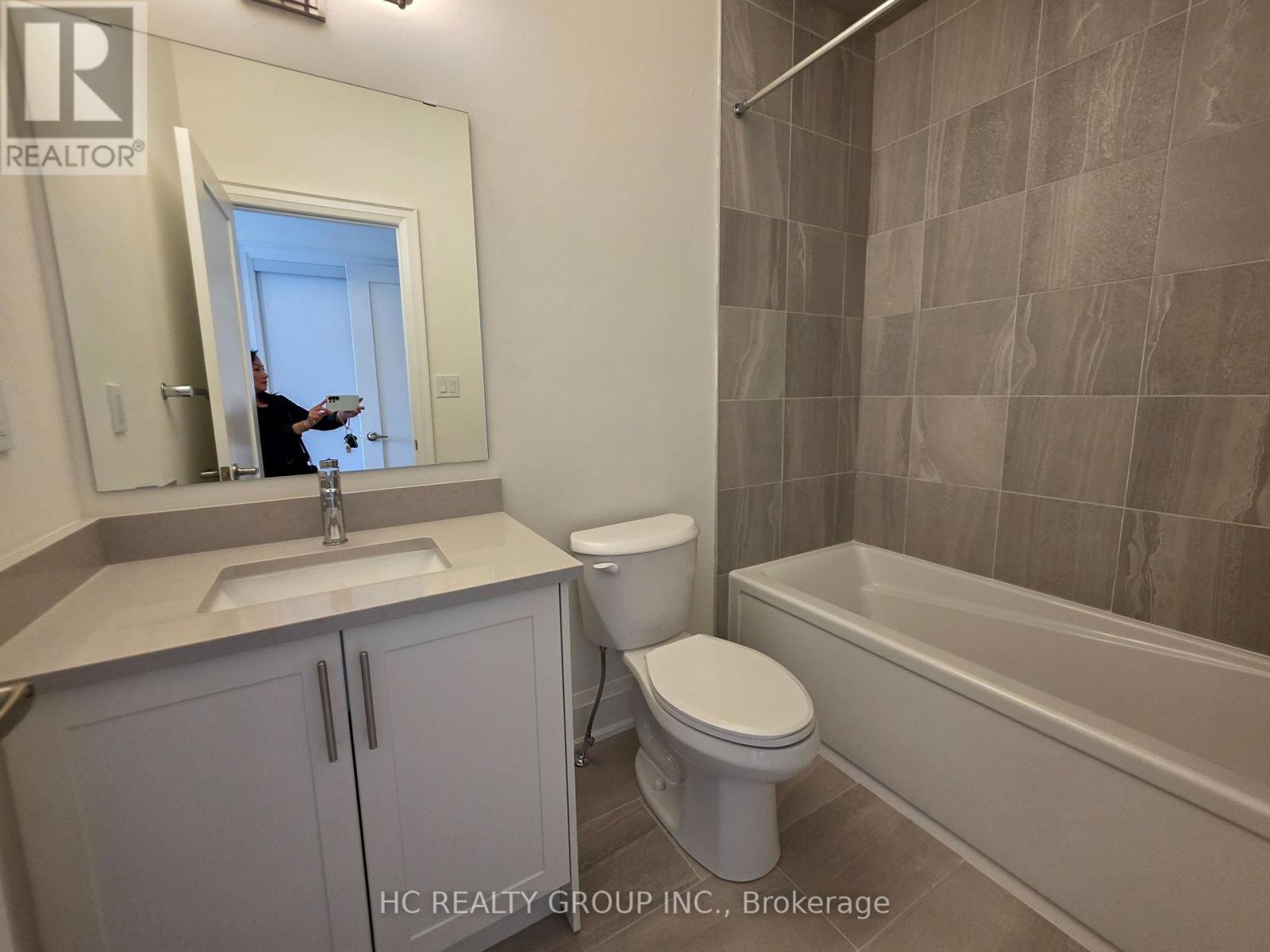 3313-Lot 99 Taha Gardens, Oakville, Ontario  L6M 4K1 - Photo 16 - W13105994