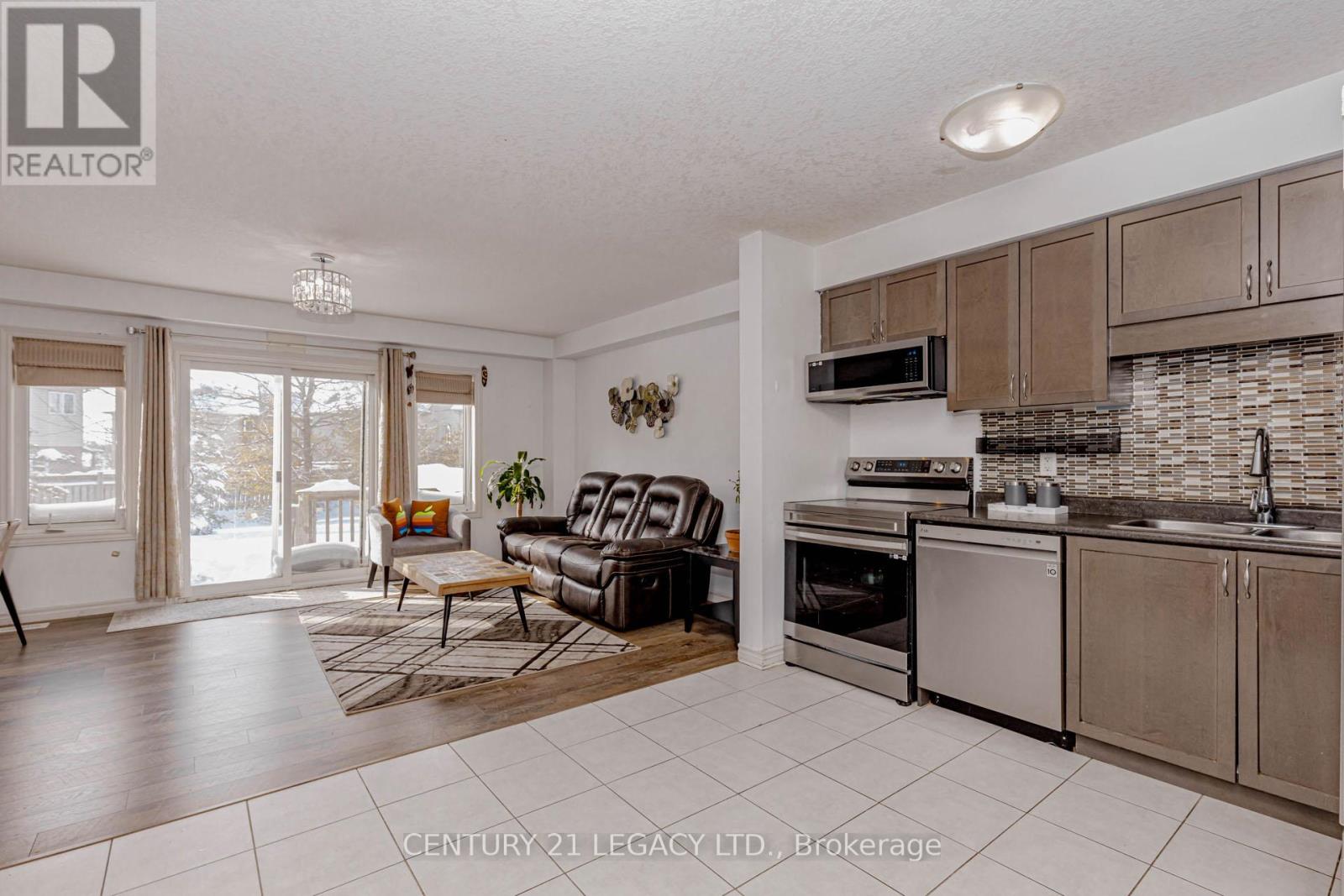 35 Oldfield Drive, Guelph, Ontario  N1L 0K6 - Photo 5 - X13101720