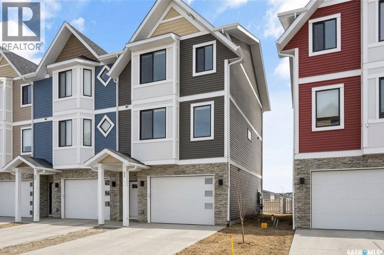 52 900 St Andrews Lane, Warman, Saskatchewan  S0K 4S4 - Photo 2 - SK027162