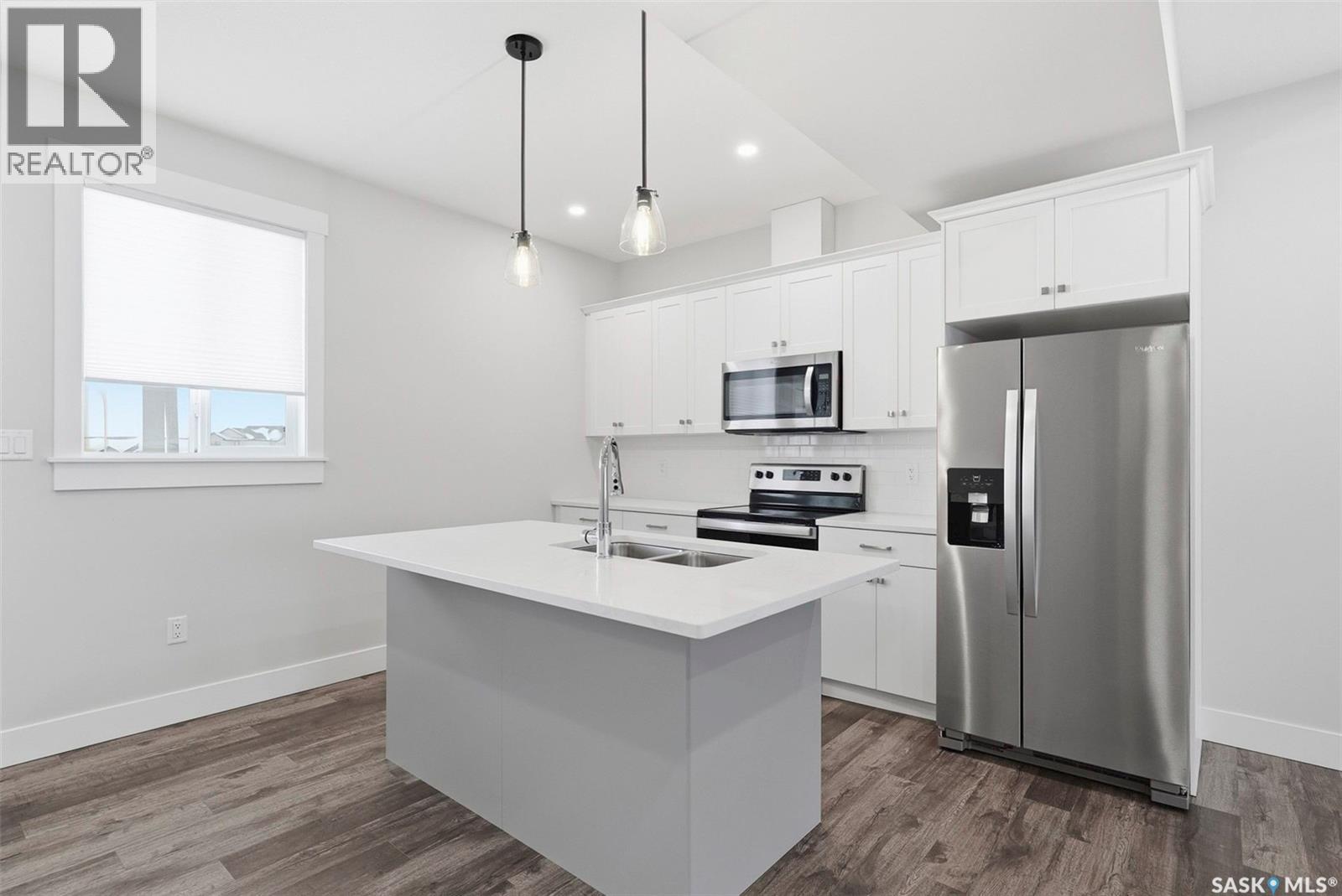 52 900 St Andrews Lane, Warman, Saskatchewan  S0K 4S4 - Photo 8 - SK027162