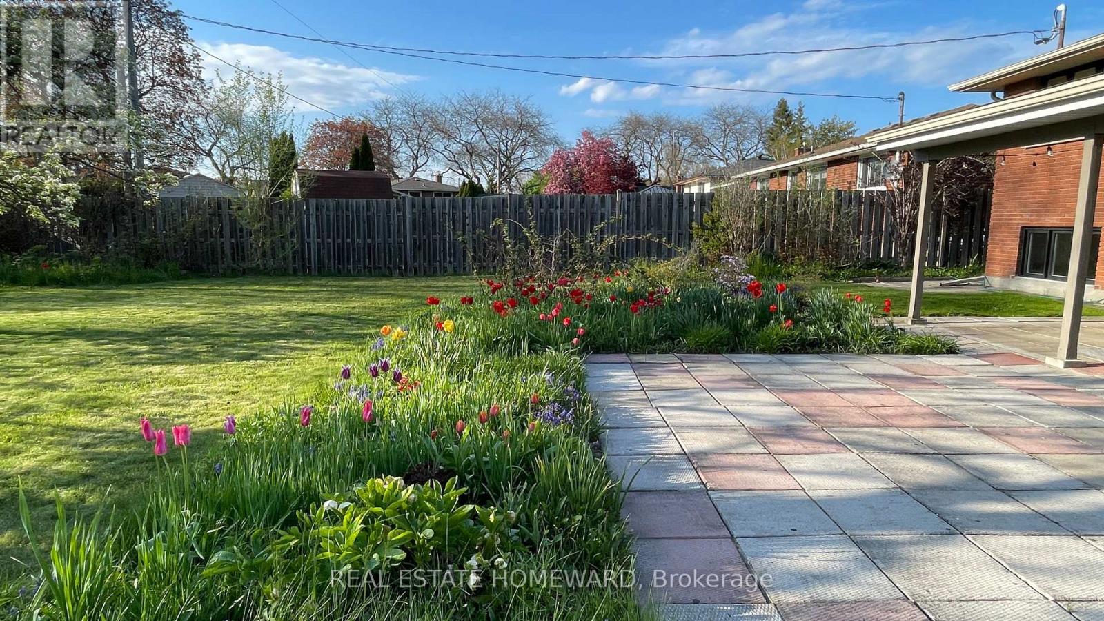 33 Strathcona Drive, St. Catharines, Ontario  L2M 2A8 - Photo 40 - X12853562