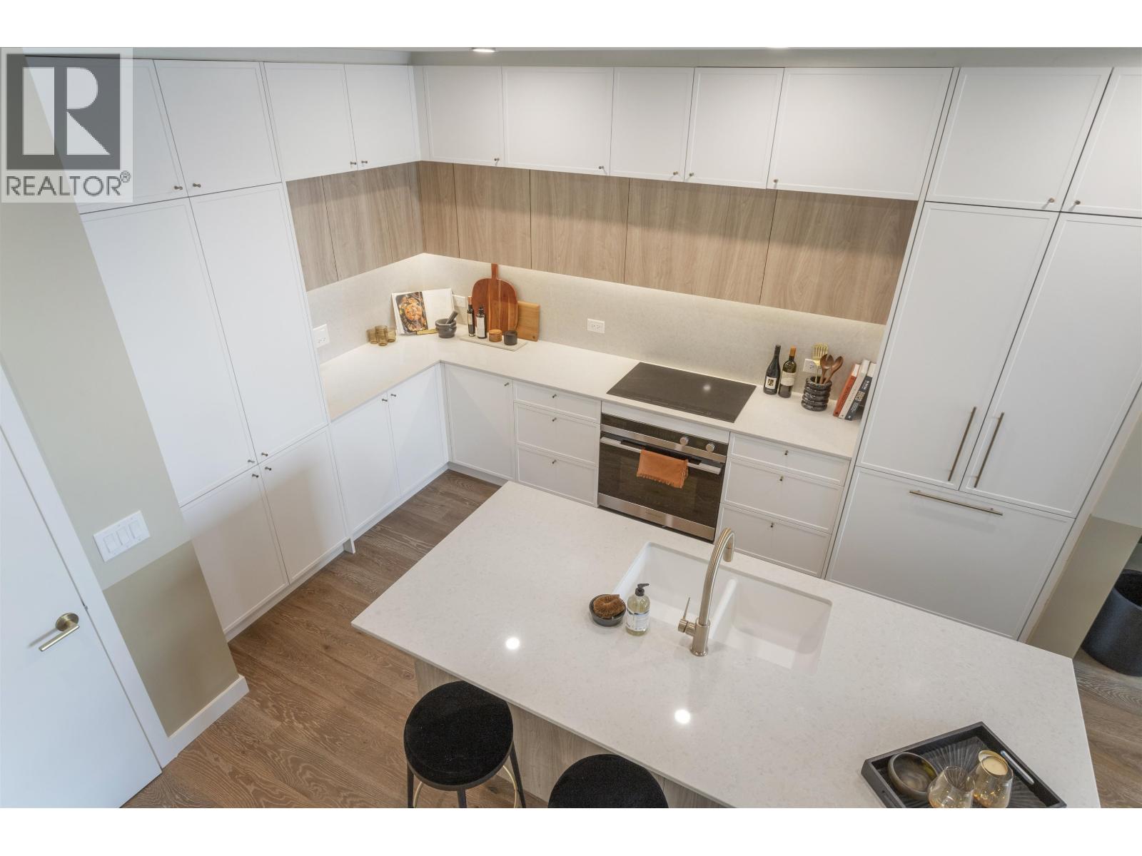 102 602 E 2nd Street, North Vancouver, British Columbia  V7L 1G7 - Photo 14 - R3121596