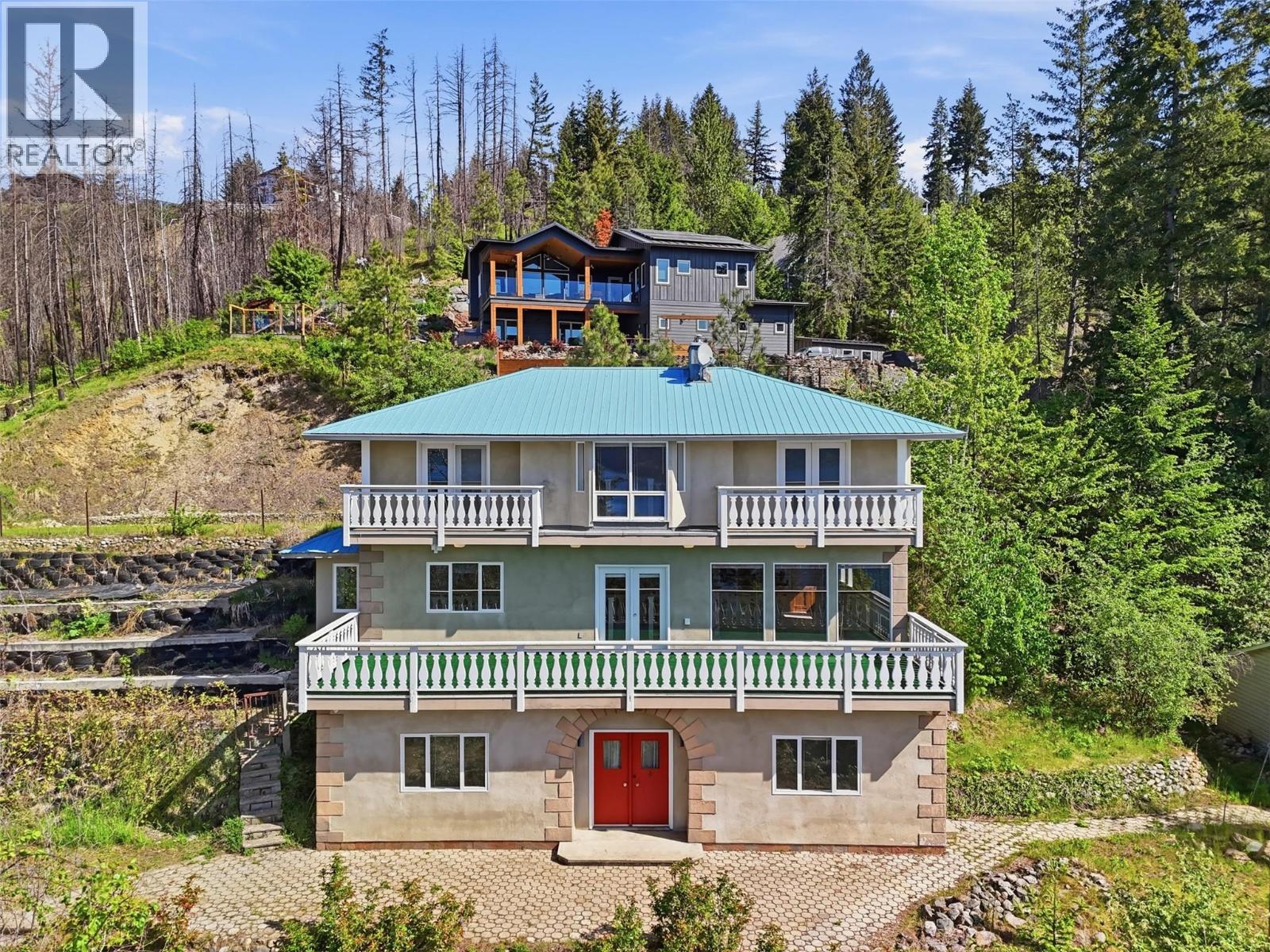 5245 Chasey Road, Celista, British Columbia  V0E 1M6 - Photo 2 - 10386810