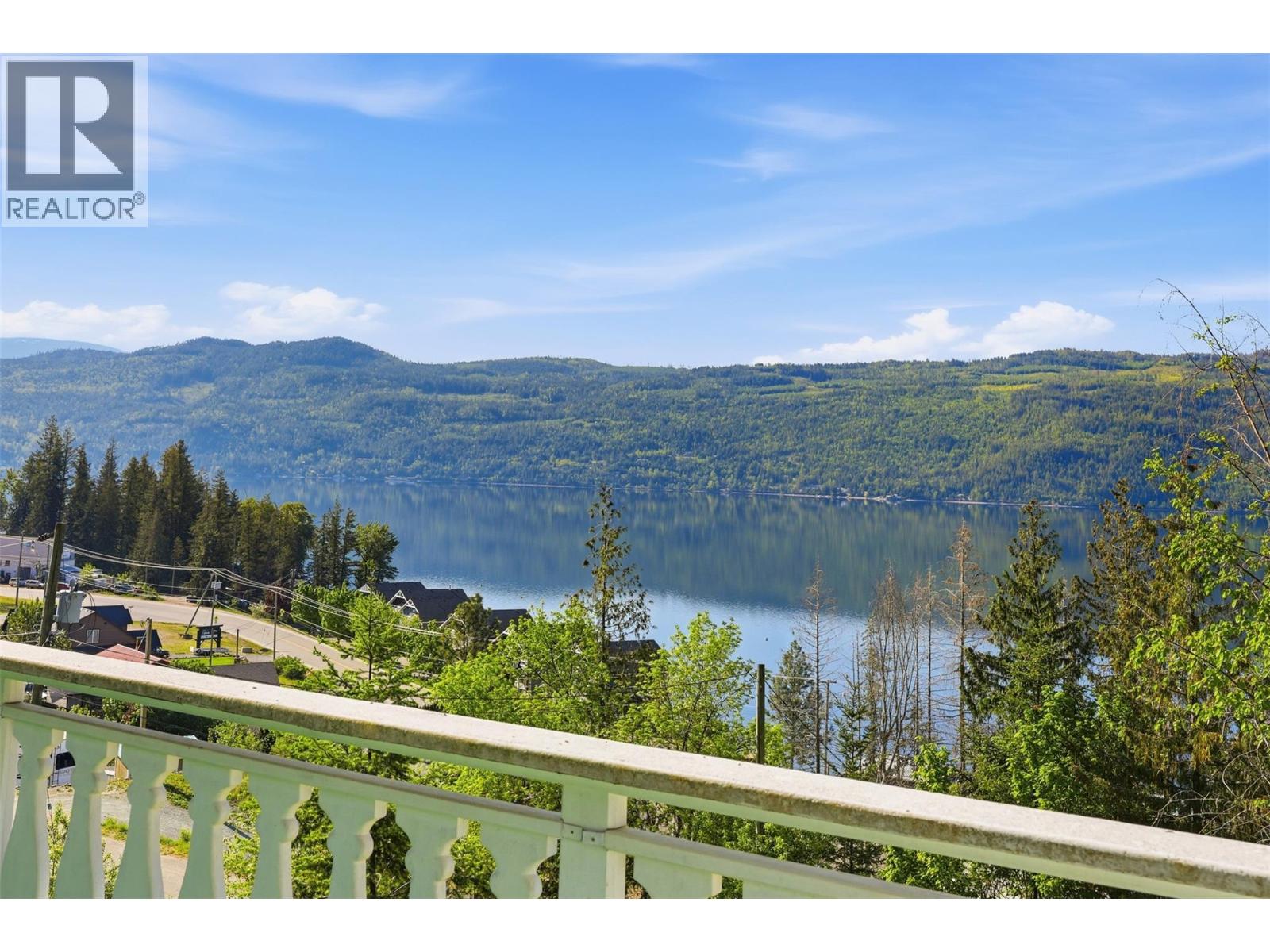 5245 Chasey Road, Celista, British Columbia  V0E 1M6 - Photo 25 - 10386810