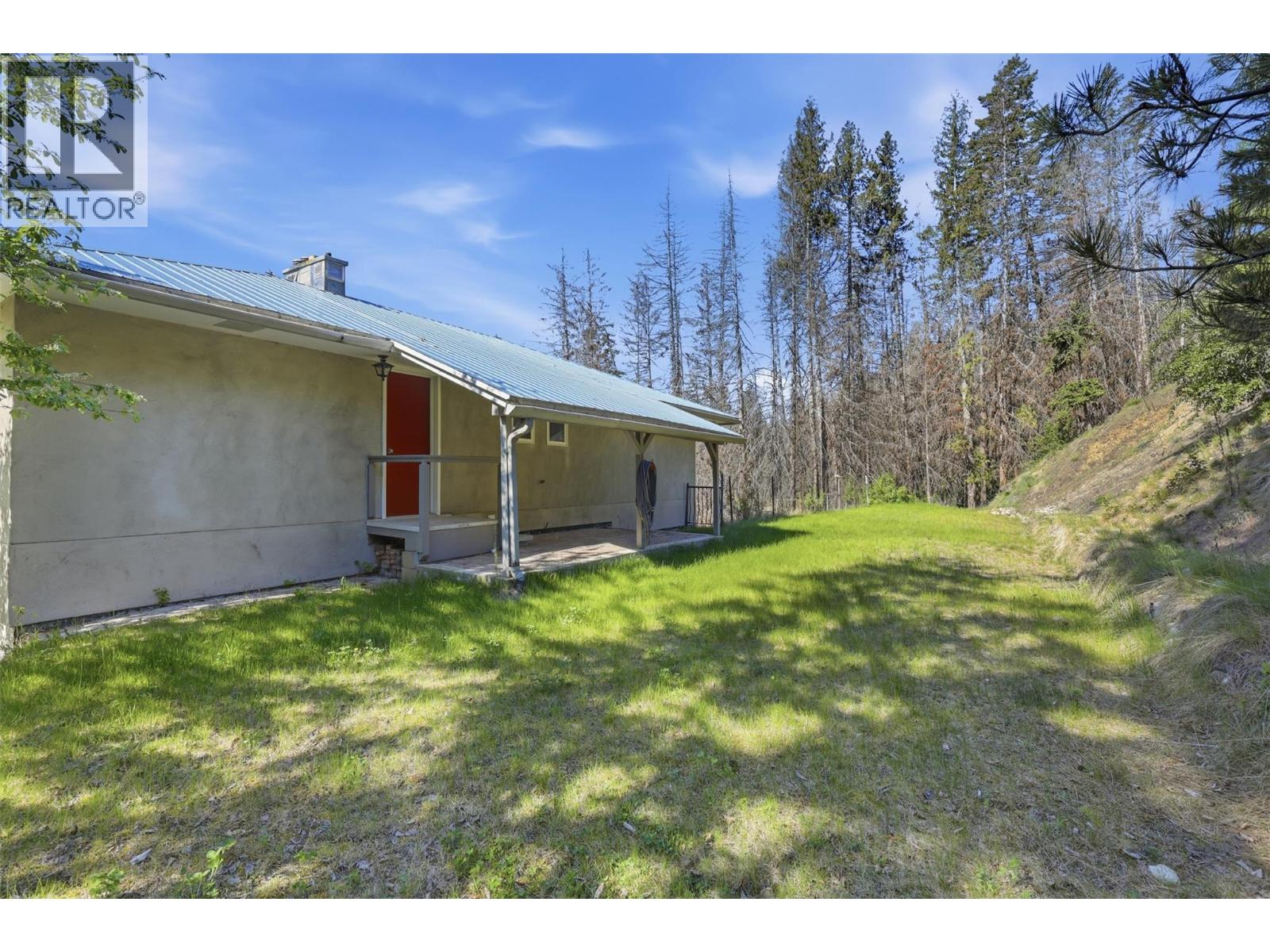 5245 Chasey Road, Celista, British Columbia  V0E 1M6 - Photo 37 - 10386810