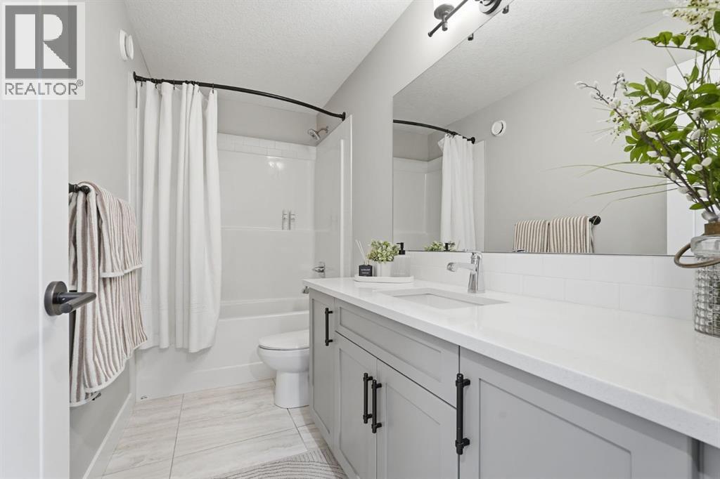 19 Masters Green Se, Calgary, Alberta  T3M 2T4 - Photo 32 - A2283659