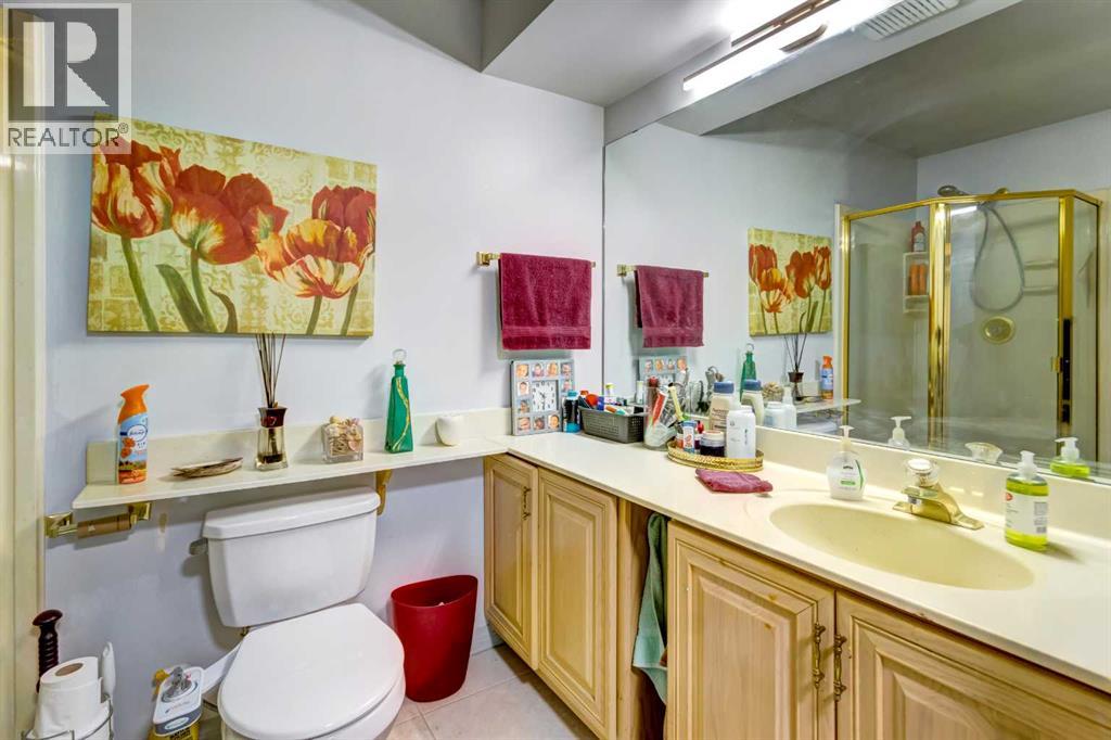 38 Millbank Hill SW, Calgary, Alberta  T2Y 2Y9 - Photo 32 - A2294549