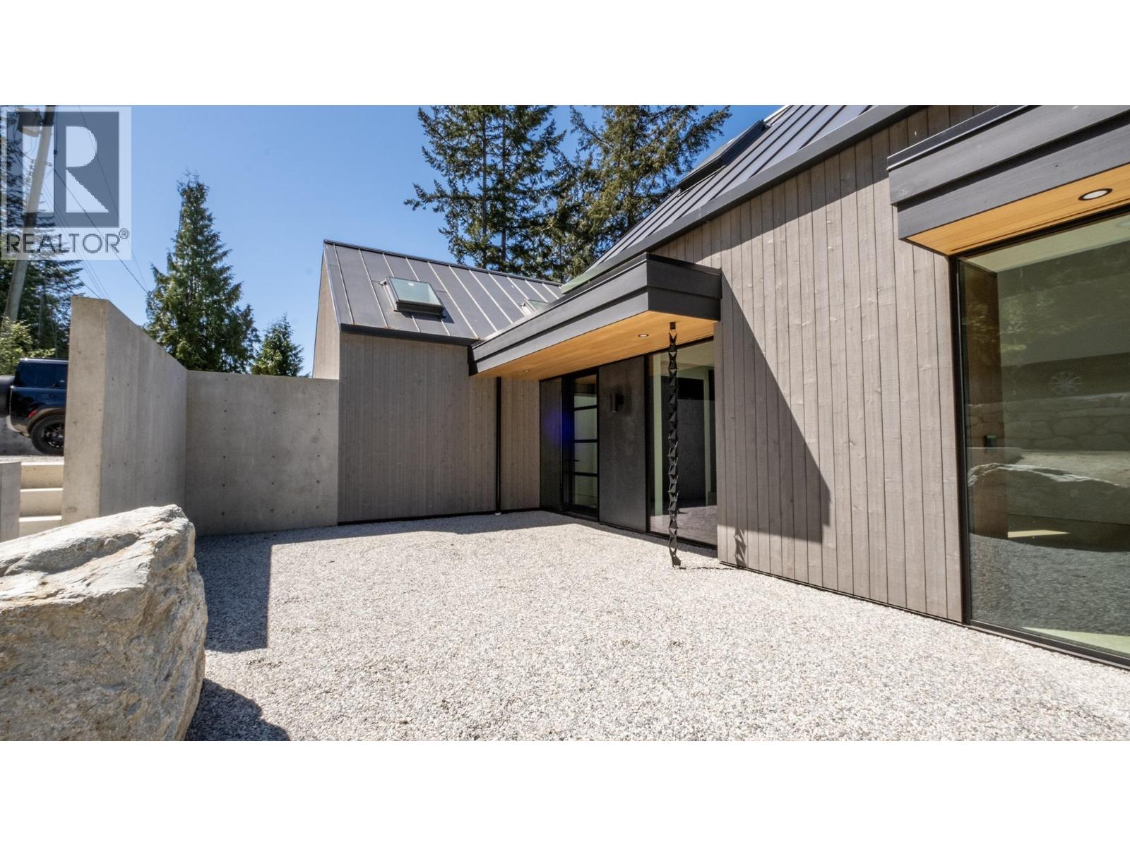 4976 Johnstone Road, Madeira Park, British Columbia  V9Y 5L9 - Photo 6 - R3121602