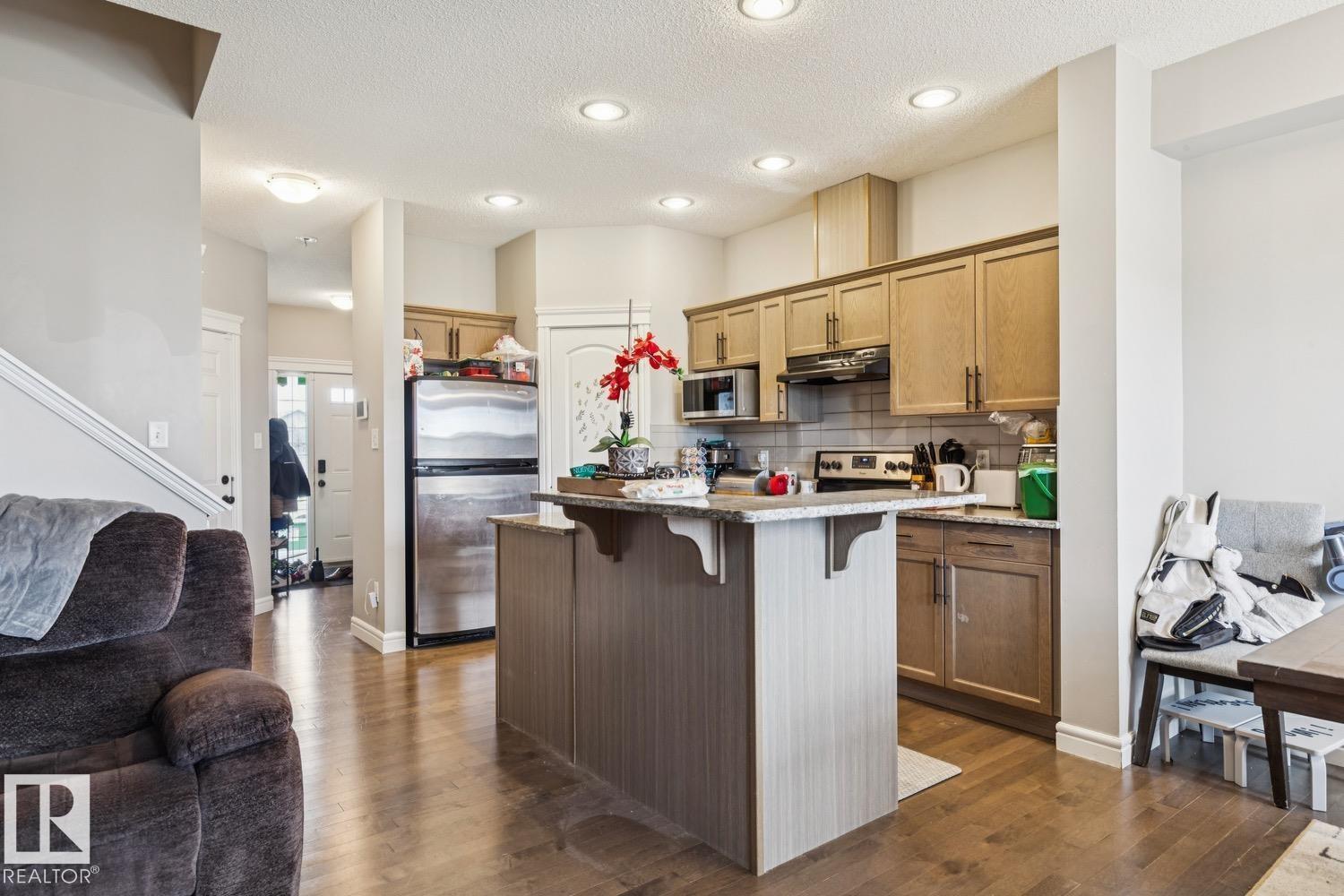 17011 38 St Nw, Edmonton, Alberta  T5Y 3S2 - Photo 5 - E4486744