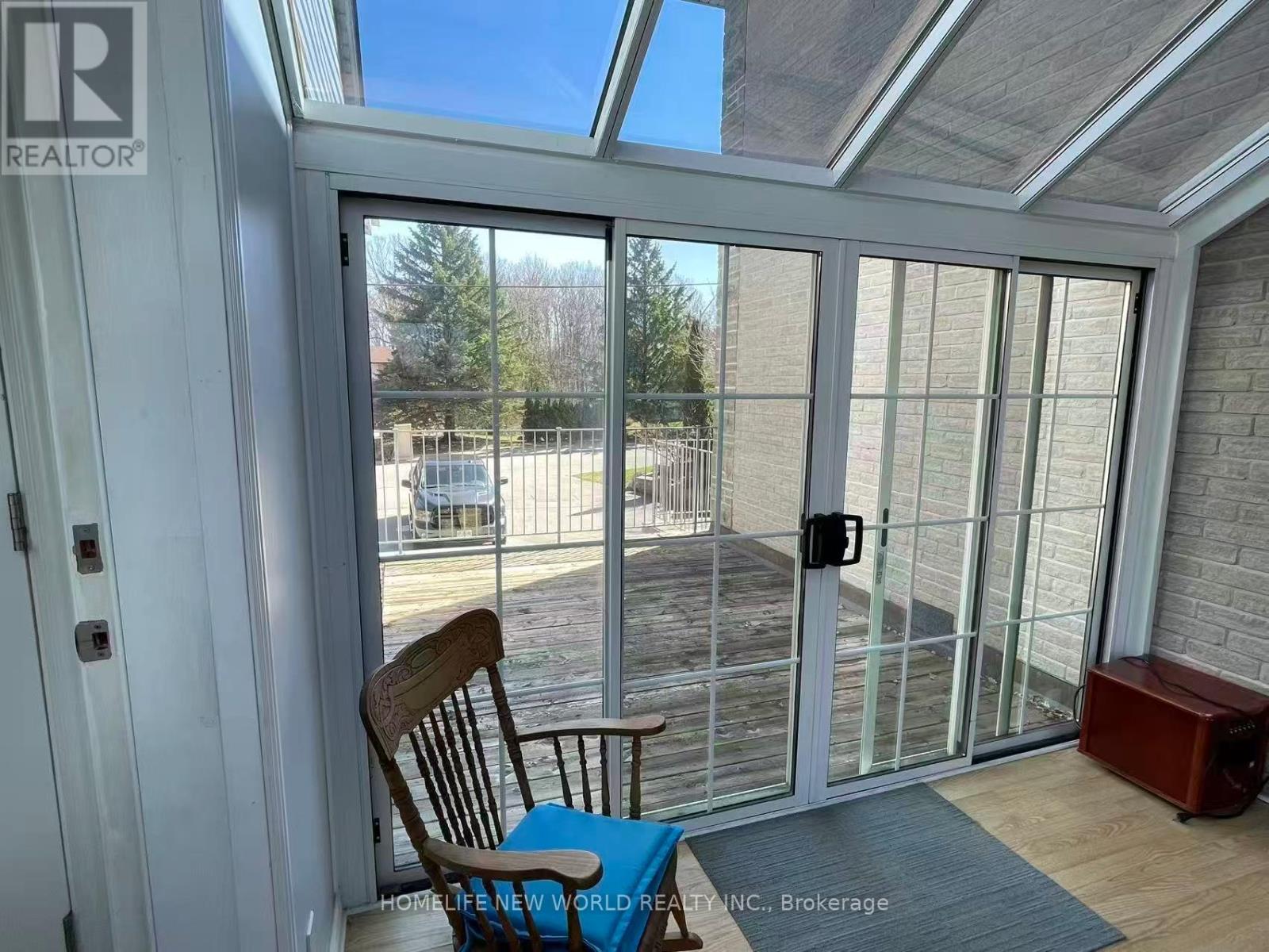 B - 88 Park Cres Crescent, Richmond Hill, Ontario  L4E 3J4 - Photo 22 - N12974094