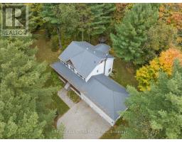 29 ROBERT BOULEVARD, Springwater, Ontario