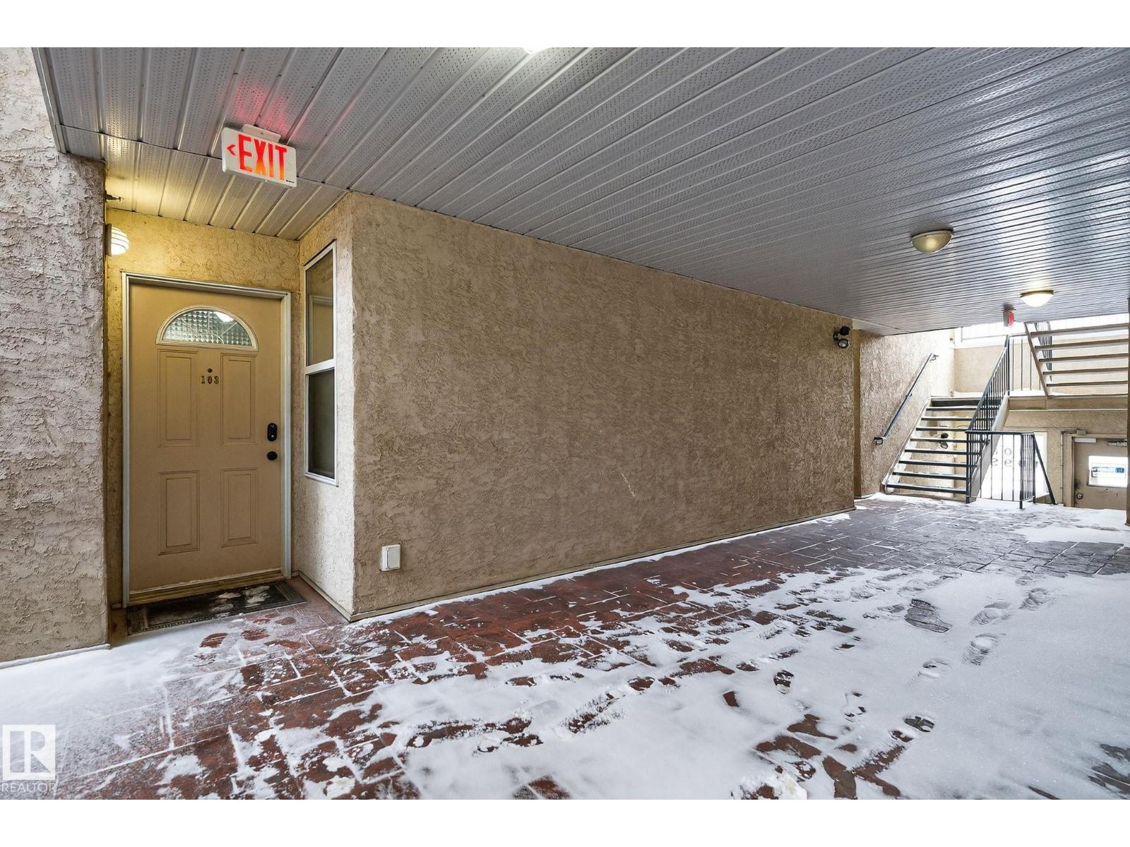 #103 8108 109 St NW, Edmonton, Alberta T6G 2V7 - Photo 3 - E4474634