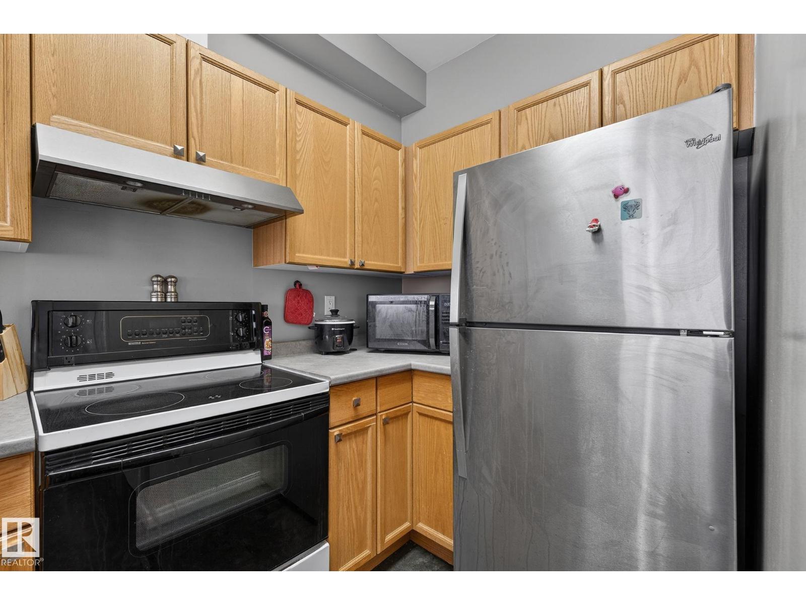 #103 8108 109 St NW, Edmonton, Alberta T6G 2V7 - Photo 11 - E4474634