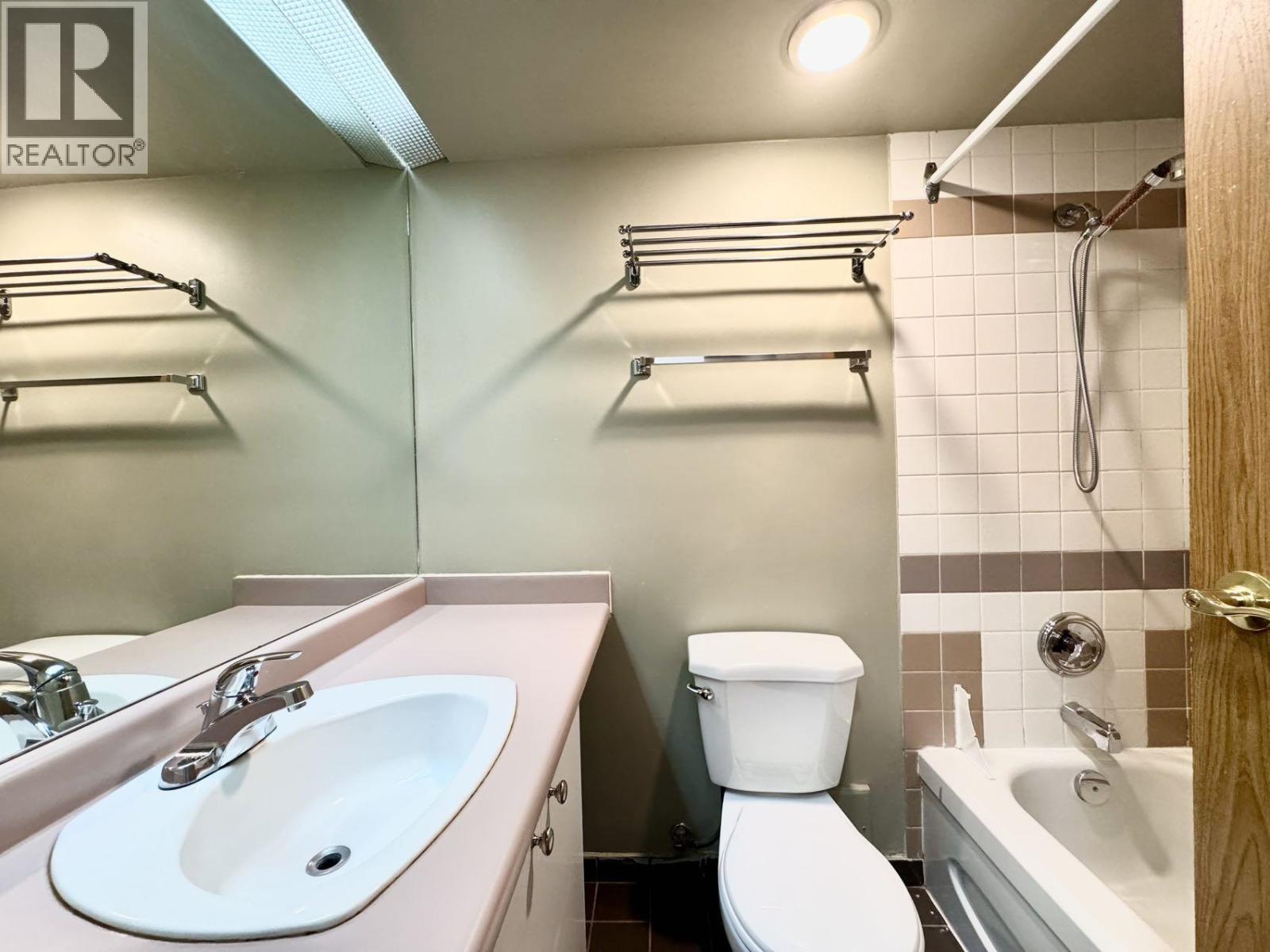 204 1026 Queens Avenue, New Westminster, British Columbia  V3M 6B2 - Photo 10 - R3121590