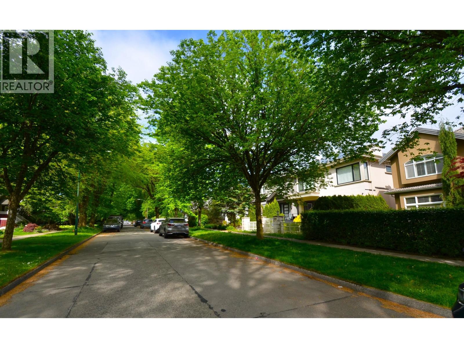 4347 W 13th Avenue, Vancouver, British Columbia  V6R 2V1 - Photo 2 - R3121100
