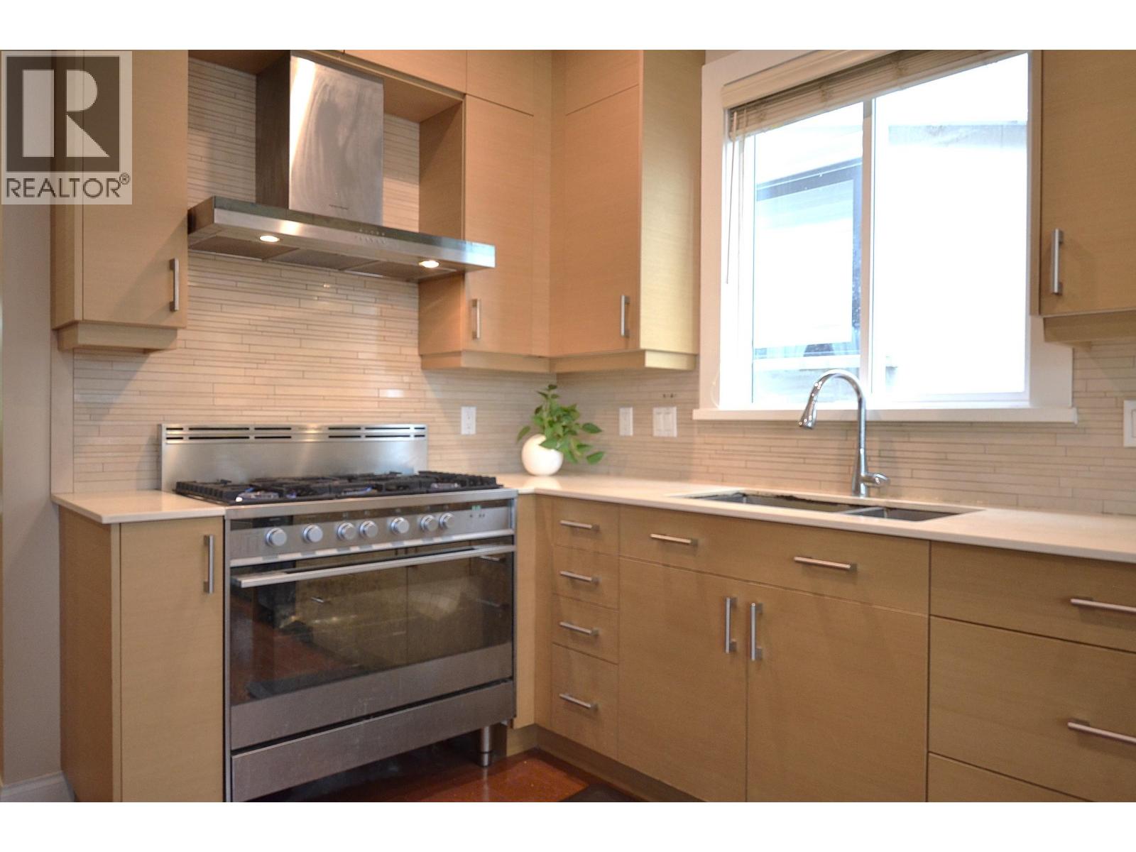 4347 W 13th Avenue, Vancouver, British Columbia  V6R 2V1 - Photo 10 - R3121100