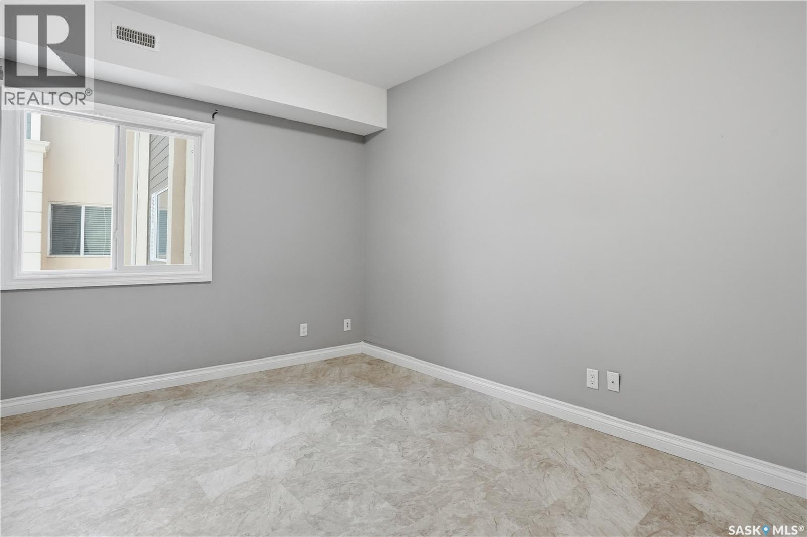 204 830a Chester Road, Moose Jaw, Saskatchewan  S6J 0A6 - Photo 24 - SK035480