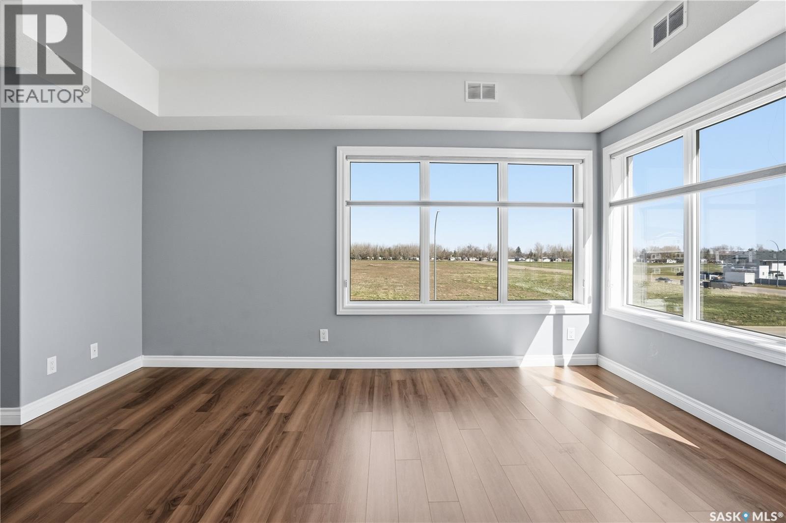 204 830a Chester Road, Moose Jaw, Saskatchewan  S6J 0A6 - Photo 8 - SK035480