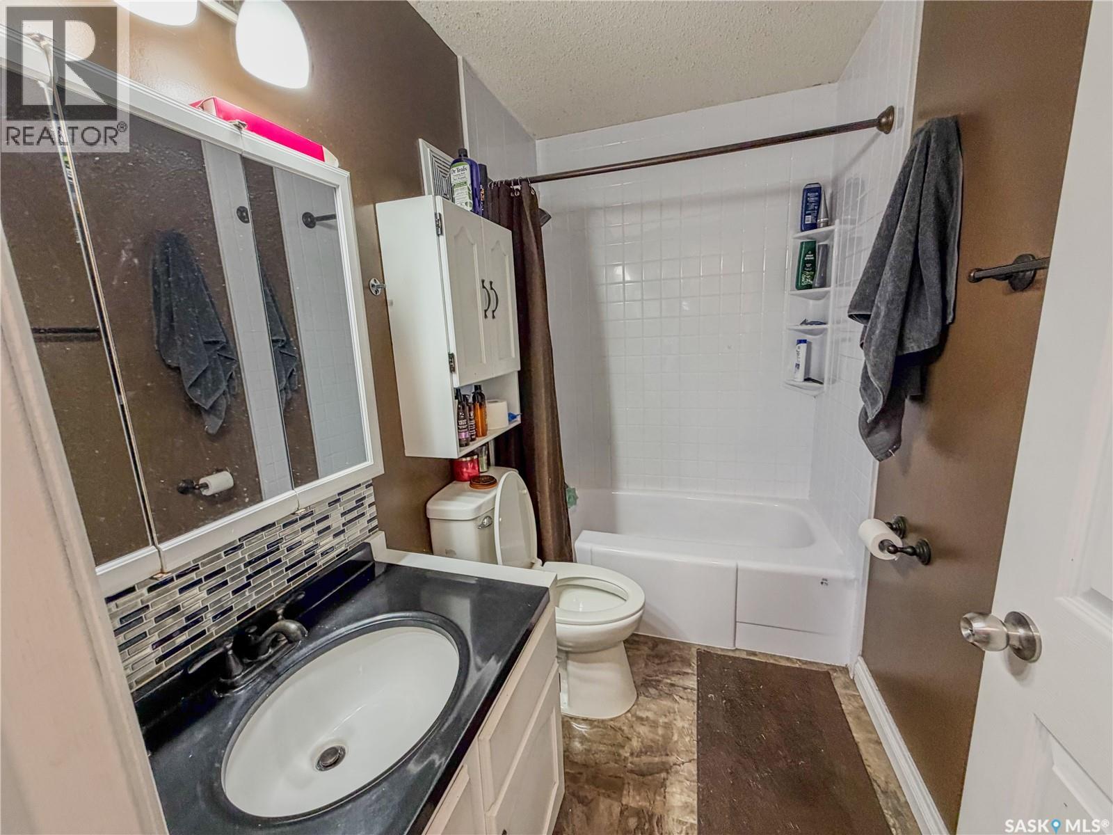 400 Ayr Street, Saltcoats, Saskatchewan  S0A 3R0 - Photo 20 - SK035474