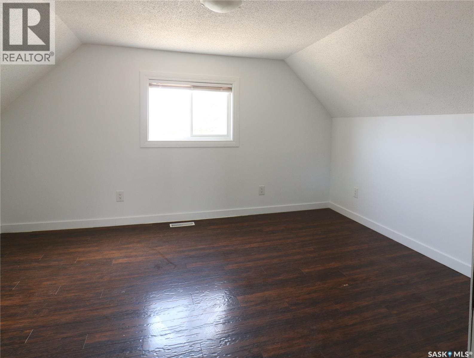 544 Osler Street, Regina, Saskatchewan  S4R 1W1 - Photo 17 - SK035437