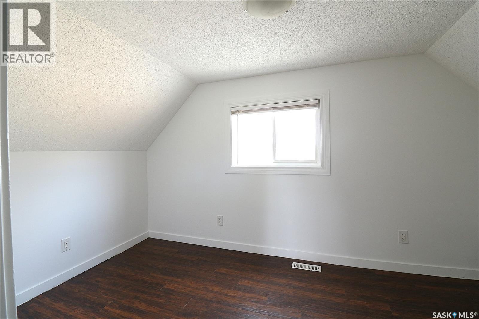 544 Osler Street, Regina, Saskatchewan  S4R 1W1 - Photo 20 - SK035437