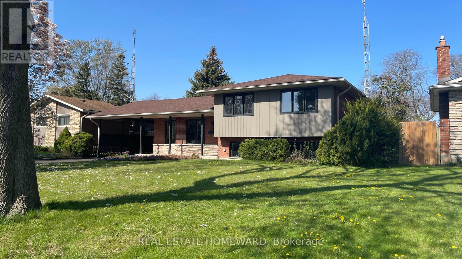 33 Strathcona Drive, St. Catharines, Ontario  L2M 2A8 - Photo 49 - X12853562
