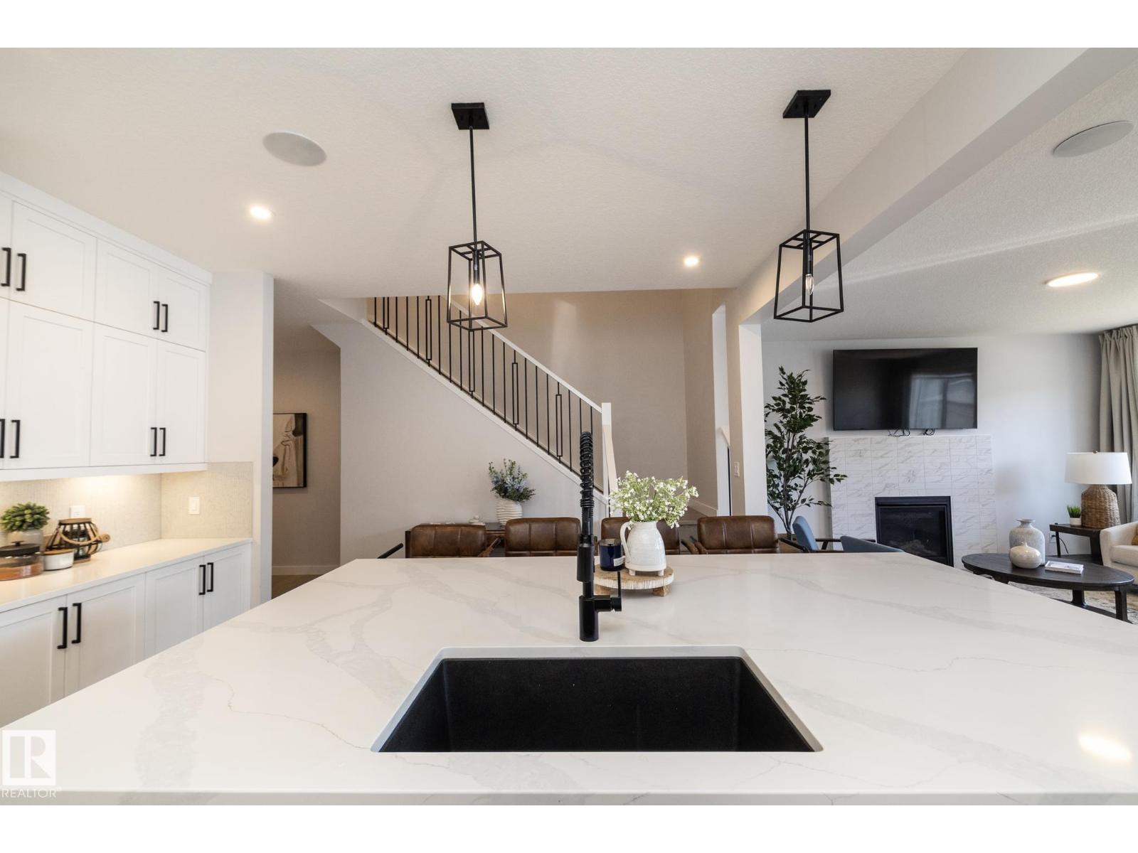 1448 Darby Green Gr Sw, Edmonton, Alberta  T6W 4N5 - Photo 17 - E4486655