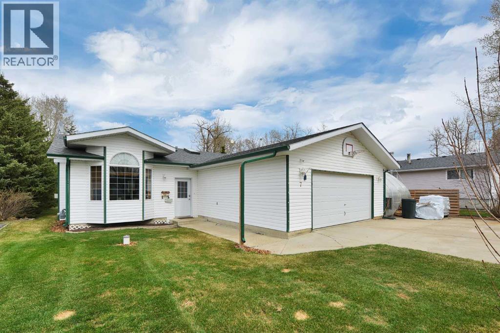 25, 41124 Range Road 282, Rural Lacombe County, Alberta  T4L 2N3 - Photo 2 - A2276459