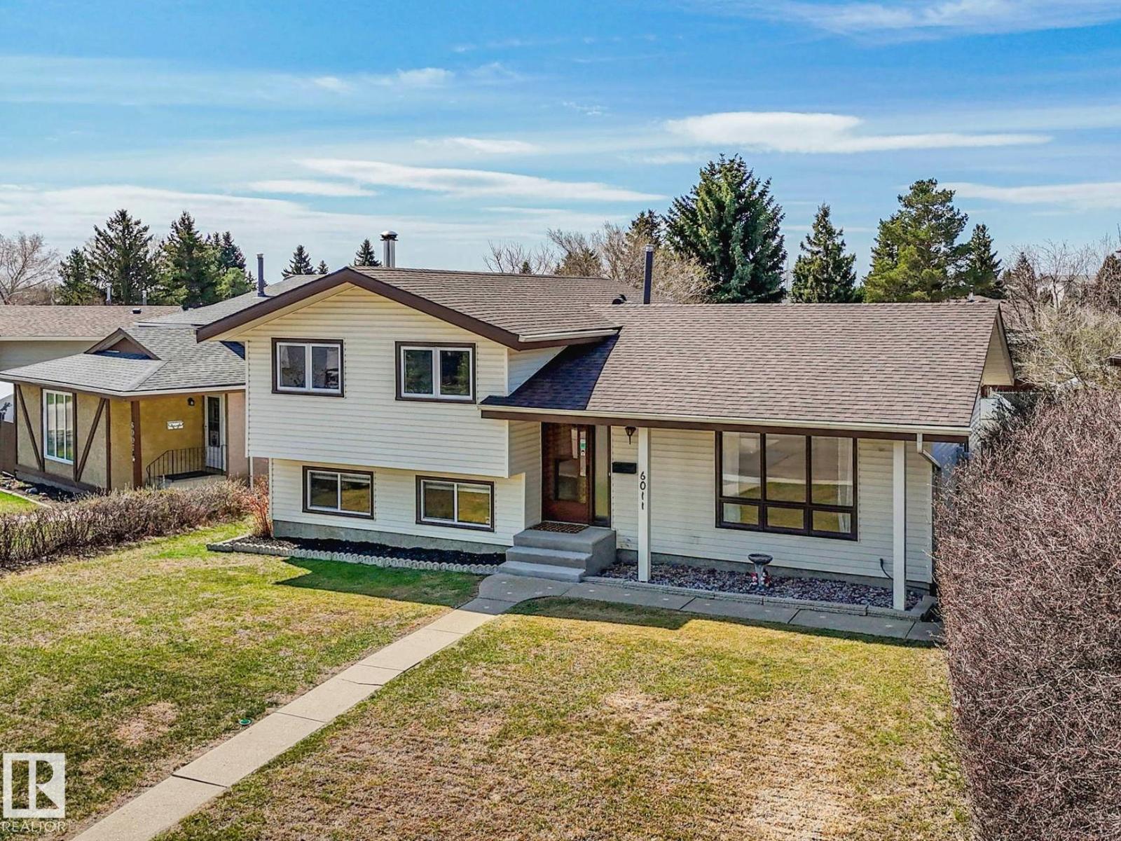 6011 37 AV NW, edmonton, Alberta