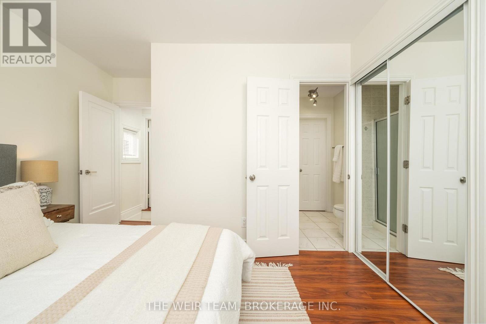 10 Eldon Avenue, Toronto, Ontario  M4C 5G1 - Photo 14 - E13106058
