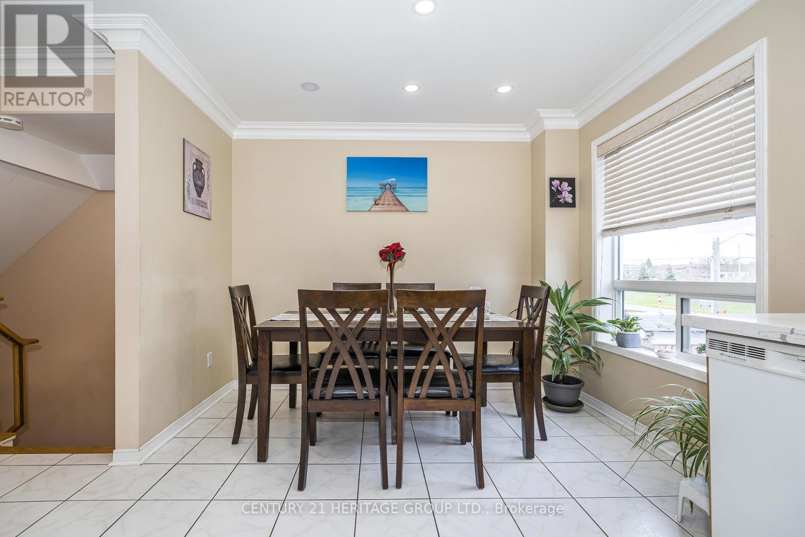 164 Jenkinson Way, Toronto, Ontario  M1P 5H4 - Photo 17 - E13106116