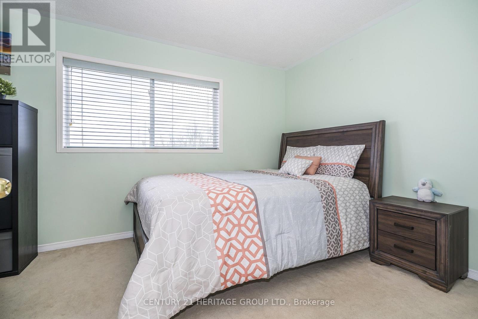 164 Jenkinson Way, Toronto, Ontario  M1P 5H4 - Photo 29 - E13106116