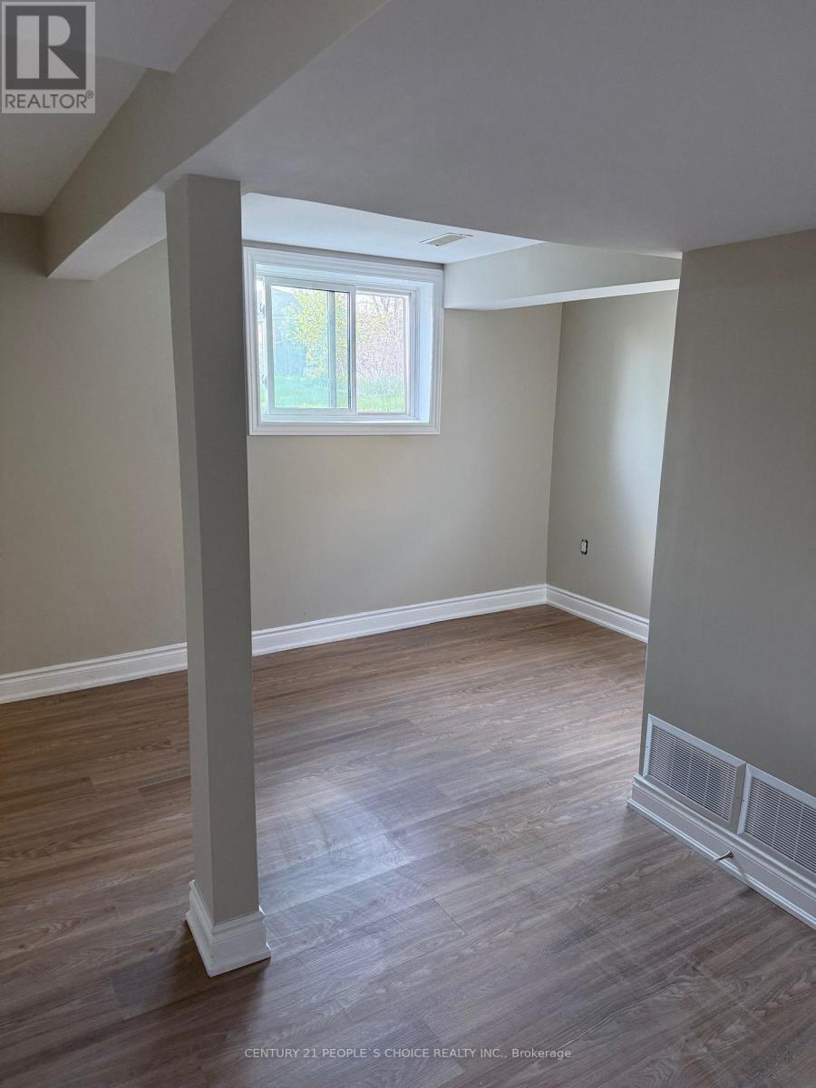 3404 Monica Drive, Mississauga, Ontario  L4T 3E7 - Photo 50 - W12721444
