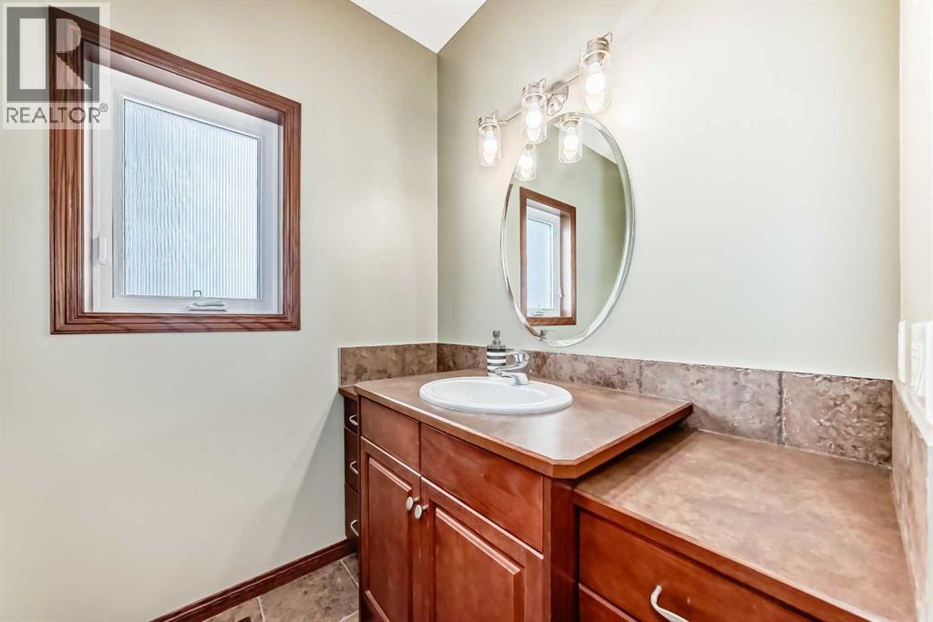 123 Parkmere Court, Chestermere, Alberta  T1X 1V5 - Photo 25 - A2308185