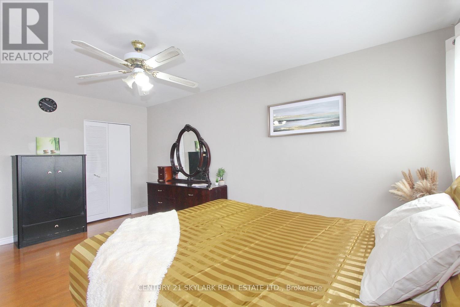 44 Sharon Court, Brampton, Ontario  L6W 3B7 - Photo 21 - W13106054