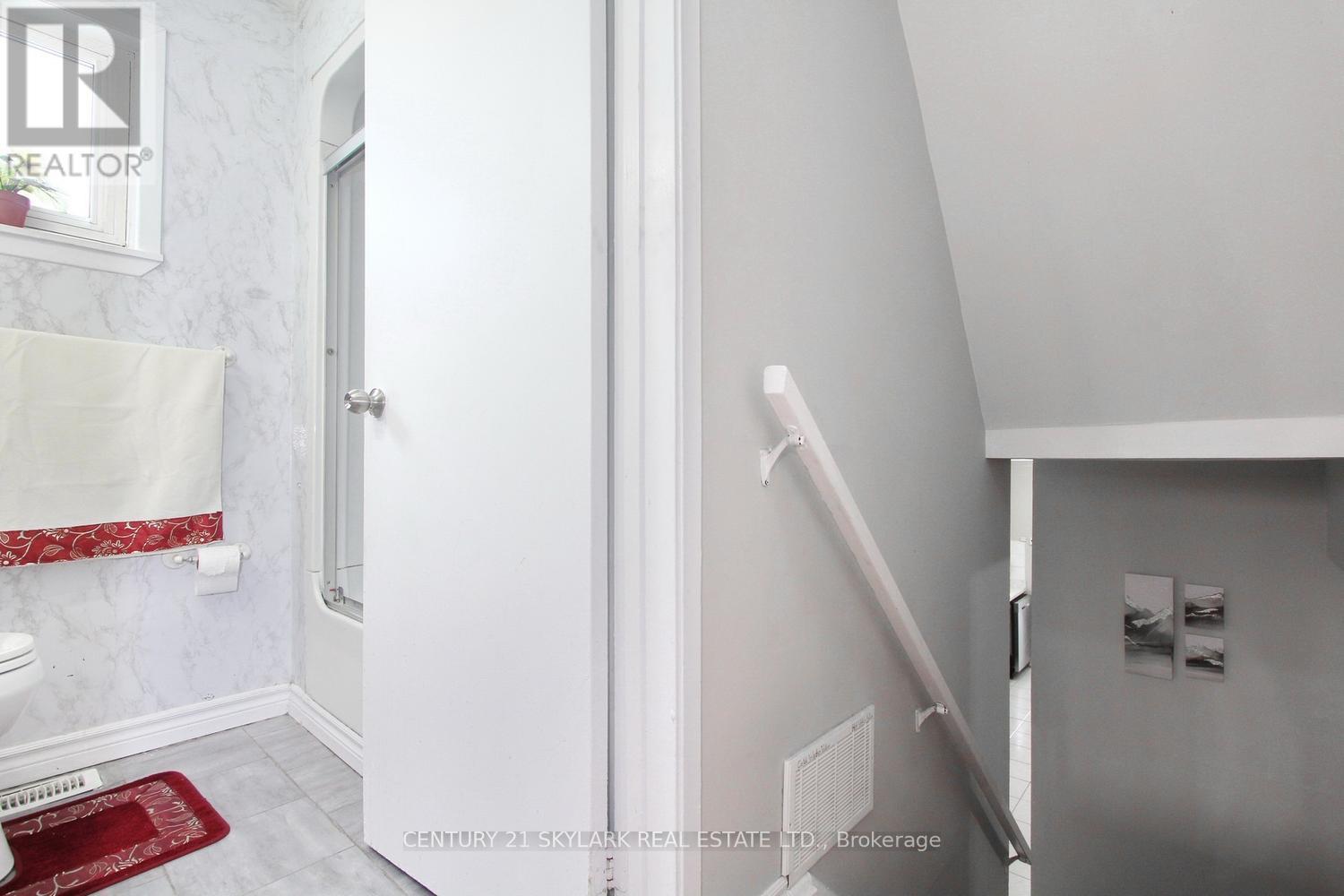 44 Sharon Court, Brampton, Ontario  L6W 3B7 - Photo 25 - W13106054