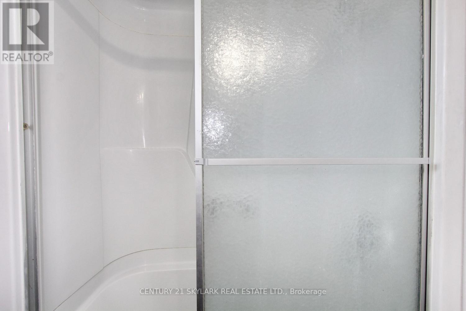 44 Sharon Court, Brampton, Ontario  L6W 3B7 - Photo 27 - W13106054