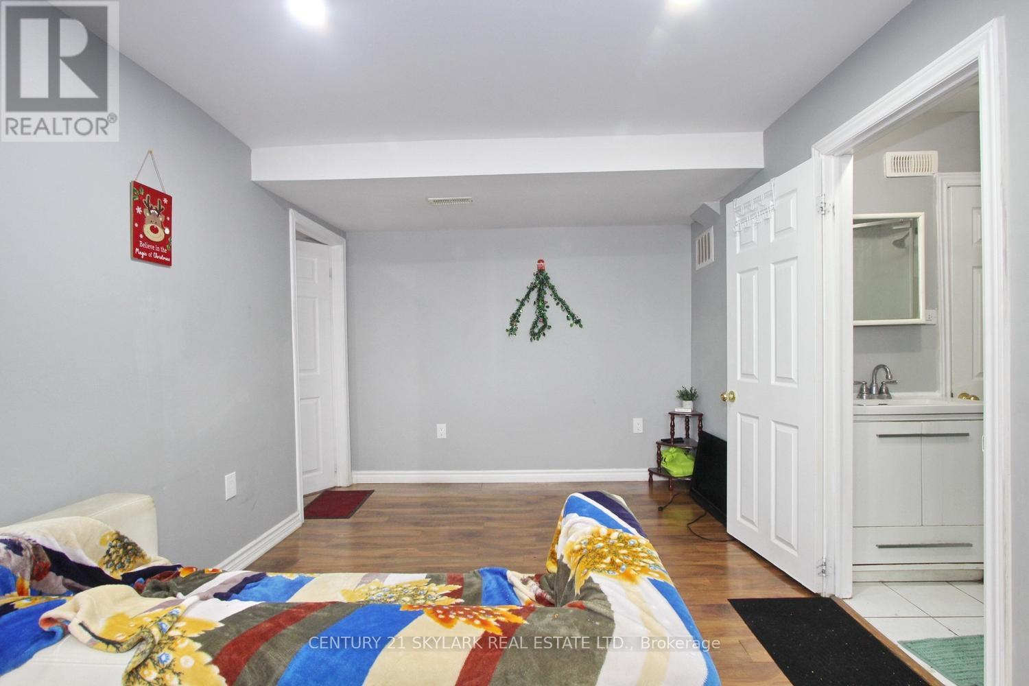 44 Sharon Court, Brampton, Ontario  L6W 3B7 - Photo 37 - W13106054