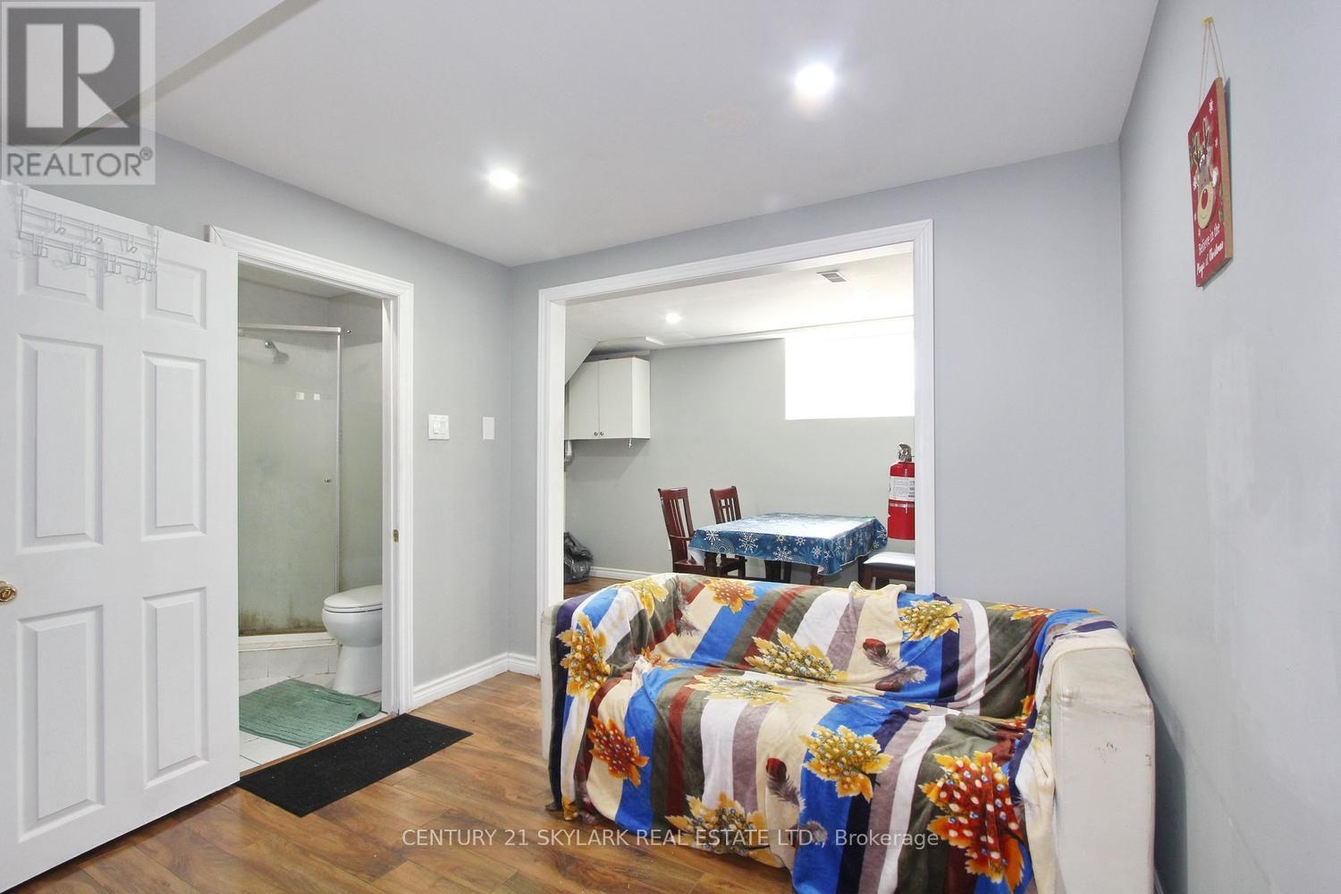 44 Sharon Court, Brampton, Ontario  L6W 3B7 - Photo 41 - W13106054