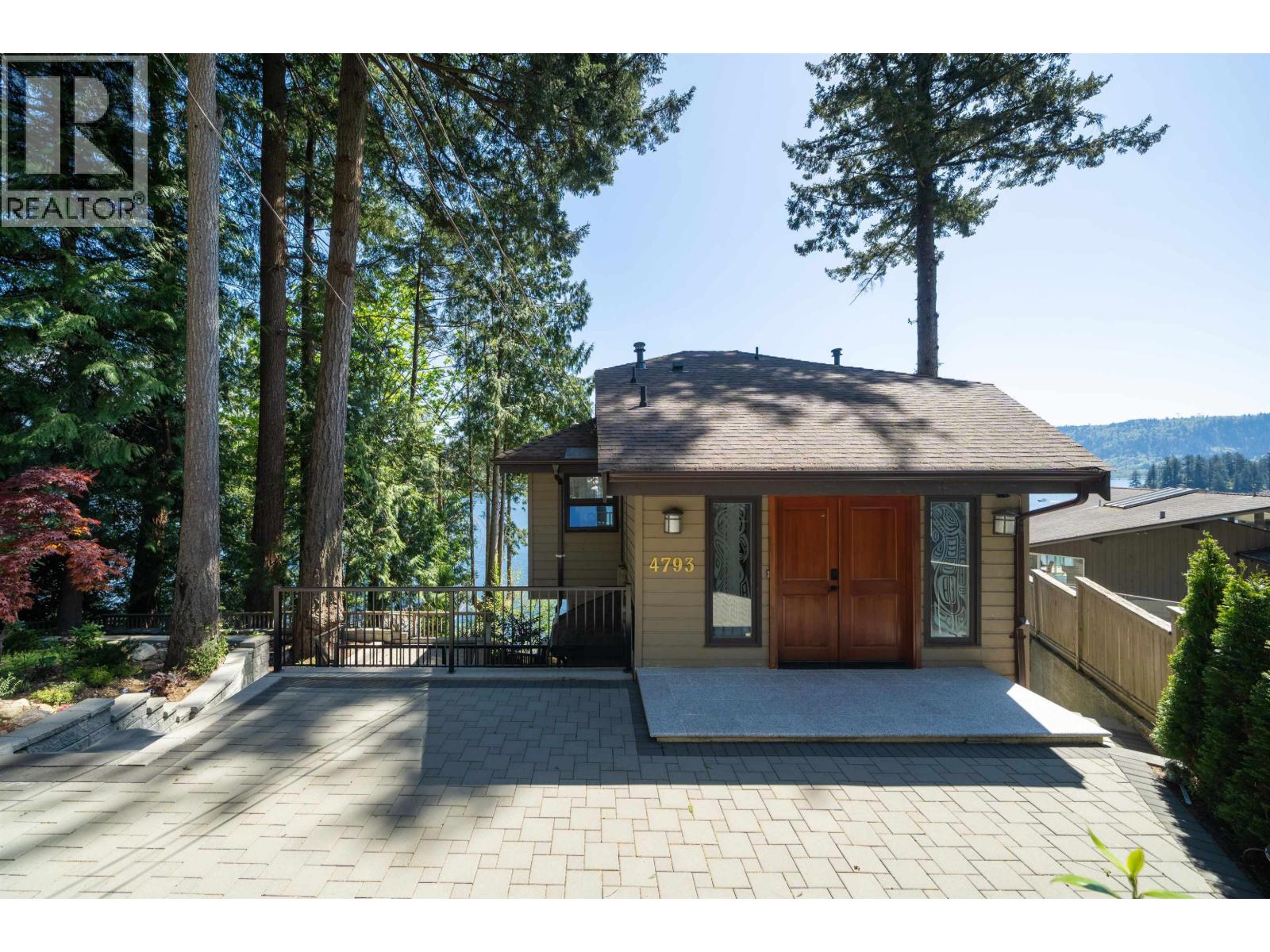 4793 Strathcona Road, North Vancouver, British Columbia  V7G 1G9 - Photo 10 - R3121381