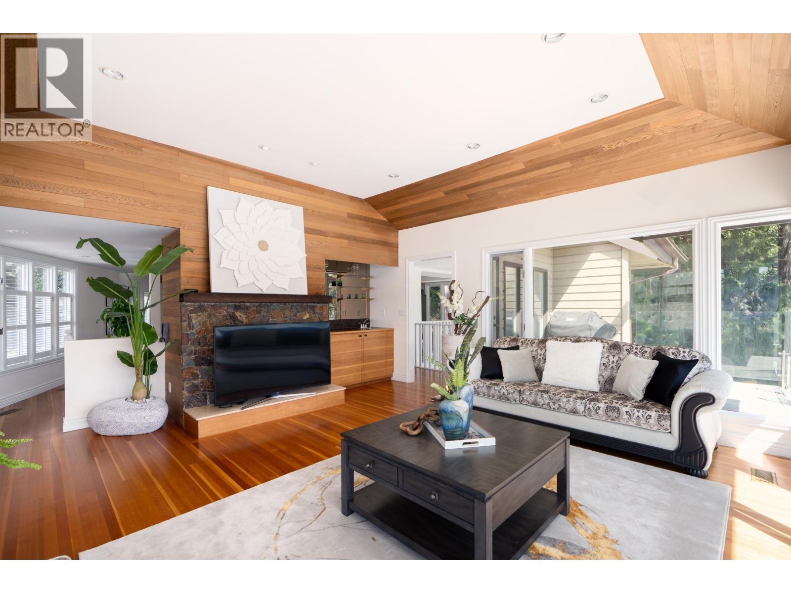 4793 Strathcona Road, North Vancouver, British Columbia  V7G 1G9 - Photo 18 - R3121381
