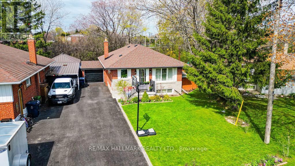 30 Shandon Drive, Toronto, Ontario  M1R 4M5 - Photo 2 - E13099448