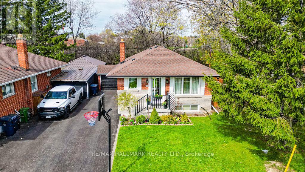 30 Shandon Drive, Toronto, Ontario  M1R 4M5 - Photo 3 - E13099448